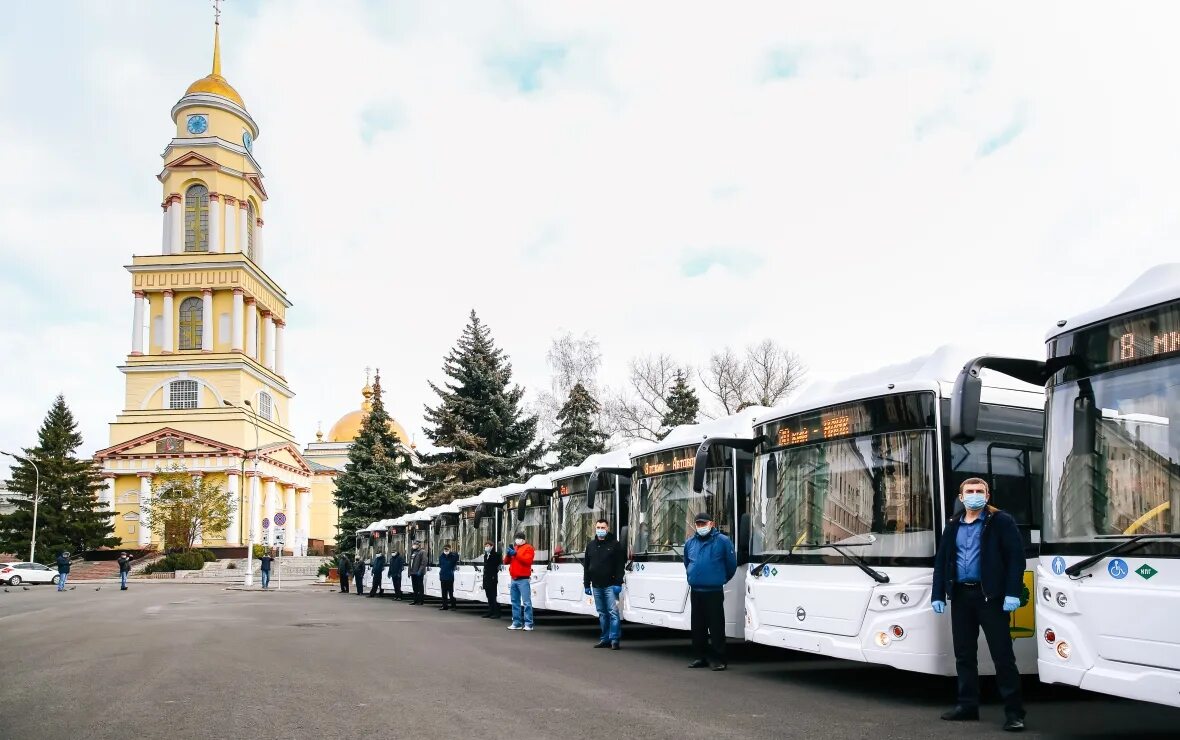 Липецк транспорт автобусы. Новый ЛИАЗ Липецк. Автобусы 30 Липецкий. Липецкий пассажирский автобус 352. Автобус 2т Липецк.