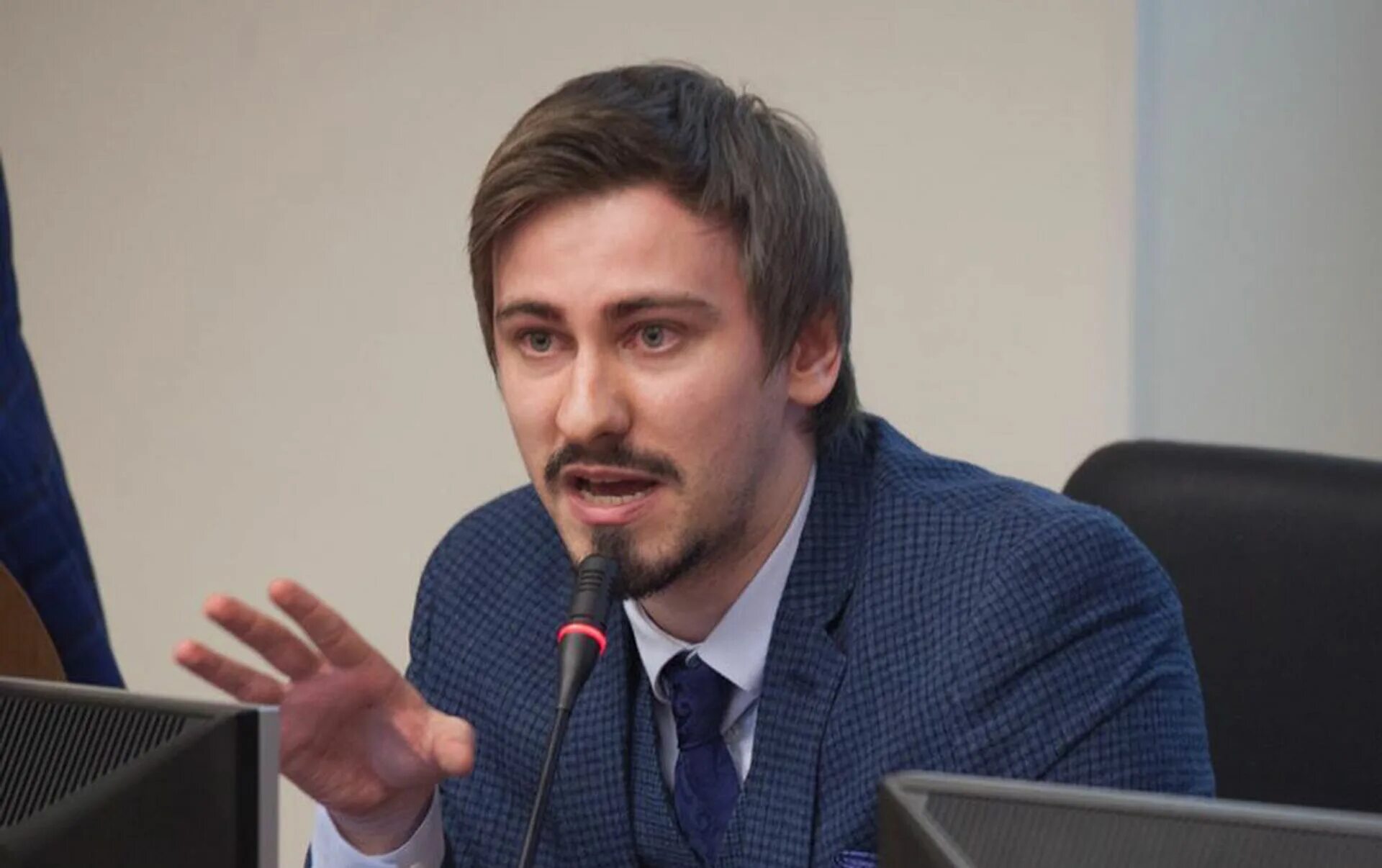 Данюк: Идея профилактики экстремизма среди студентов полезна и своевременна