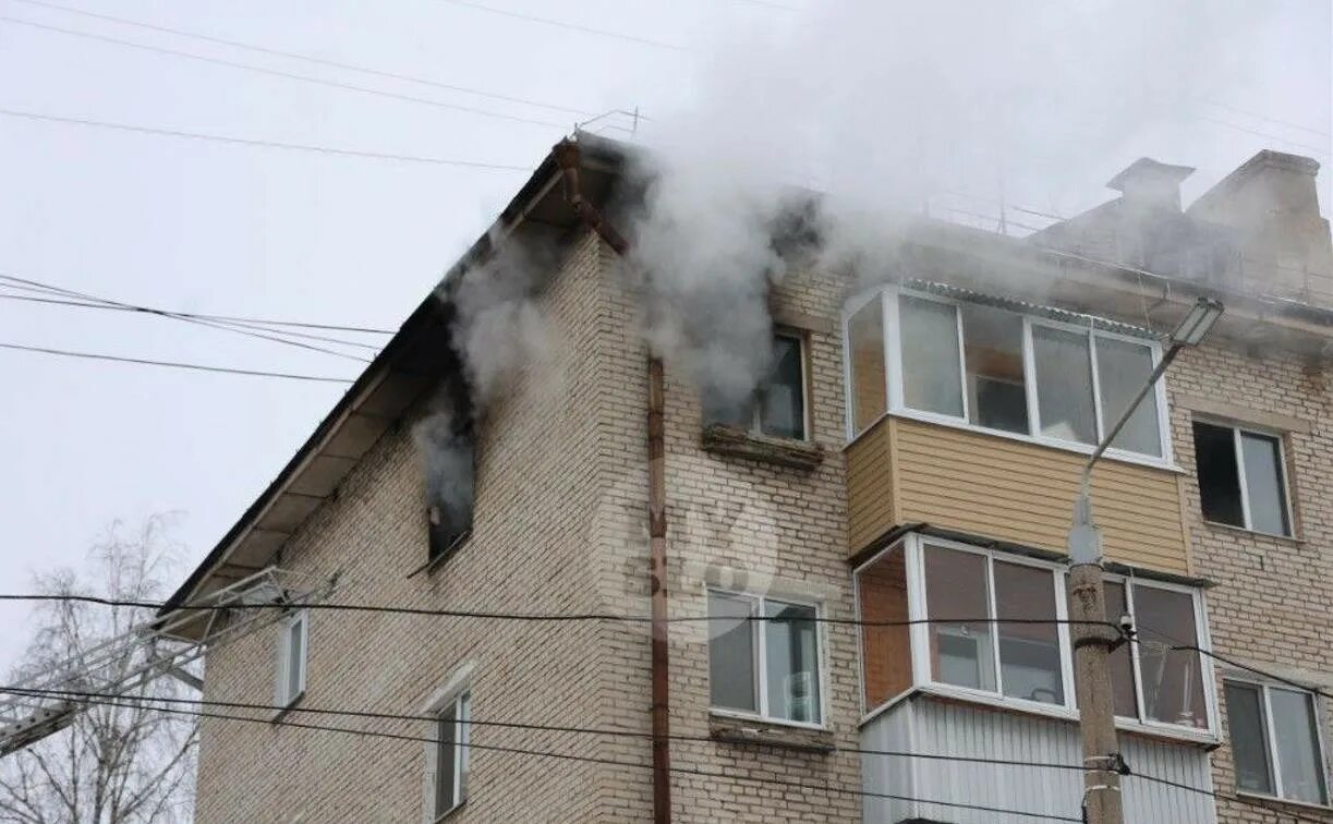 В пятиэтажке на ул. Галкина в Туле загорелась квартира - Новости Тулы и области.