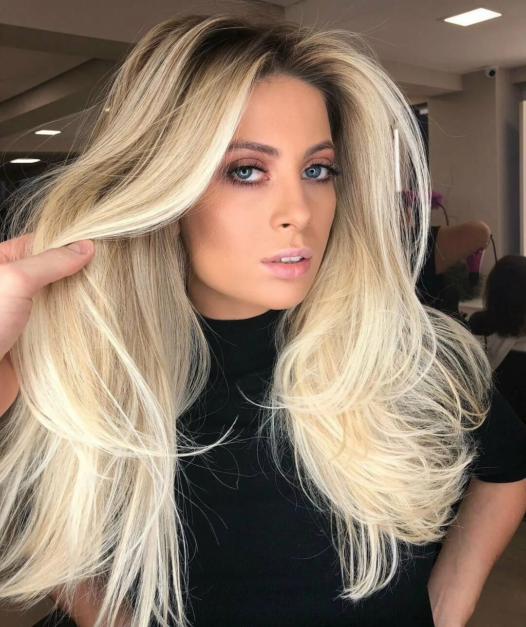 Тотал волосы. 1. Тотал блонд 2022. Блонд тотал тотал блонд. Тотал волосы.