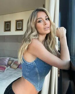 Diletta Leotta dopo il parto, il ritorno sul campo di calcio è in tacchi a ...