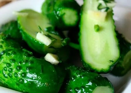 Свежие огурцы с мясом