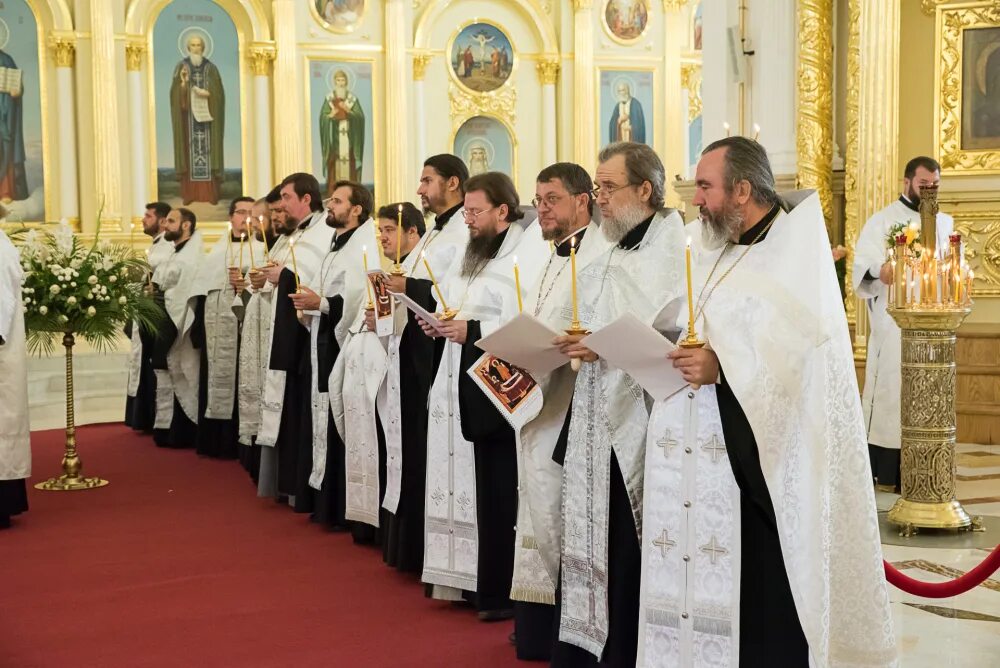 Служба в спасском соборе пенза