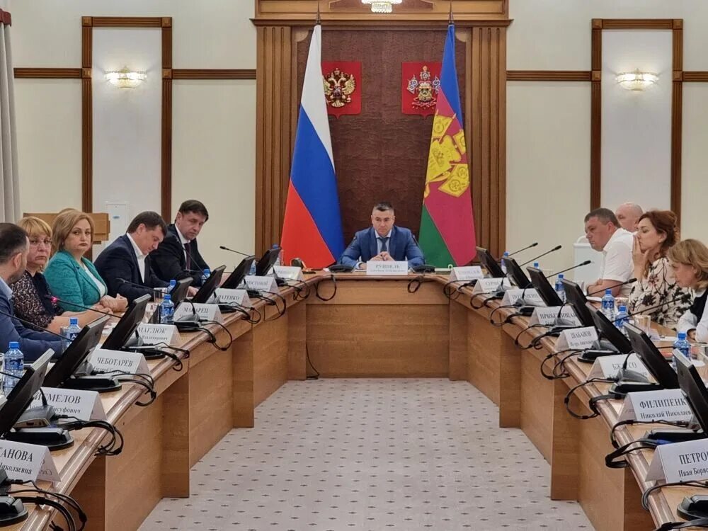 Краснодарский краевой новости. Краснодарский краевой новости. Правительство краснодарского края. Краснодарский краевой новости. Памятник кубанскому казачеству в краснодаре.