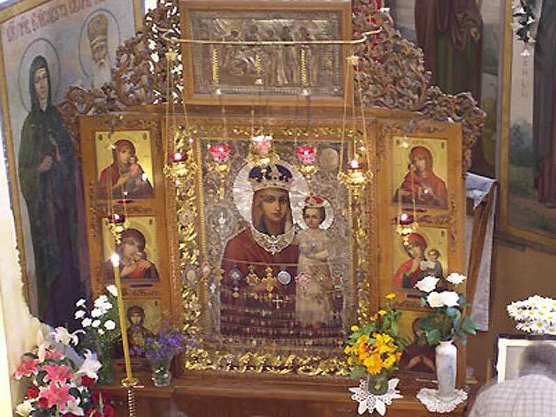 Икона призри на смирение. Введенский монастырь киев икона призри на смирение. Икона призри на смирение киев. Призри на смирение киев чудотворная. Введенский монастырь киев икона призри на смирение.