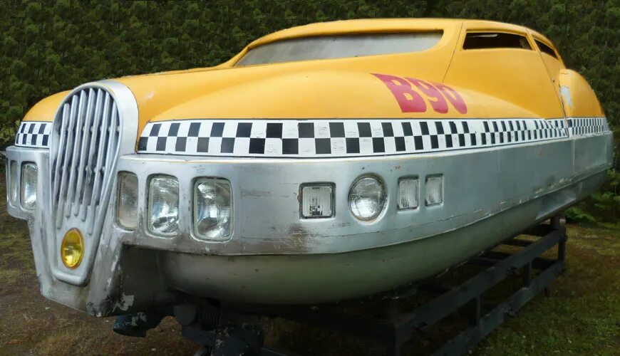 Город с летающими машинами. 5 элемент машинка. 5 элемент машинка. Пятый элемент машины. 5 элемент машинка.