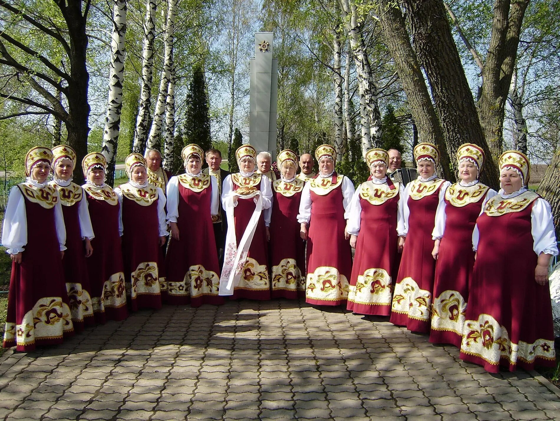 Народный хор села Подсереднее. Народный коллектив «хор русской песни» Ульяновск. Коллективы Сибирский народный хор, Чалдоны. Хор Терлецкая Дубрава народный. Сайт народного хора