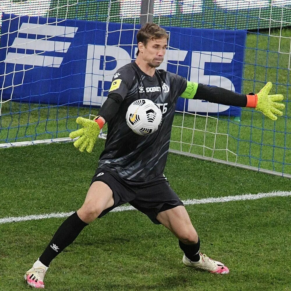 голкипер динамо. голкипер динамо. антон шунин вратарь. голкипер динамо. антон шунин вратарь.