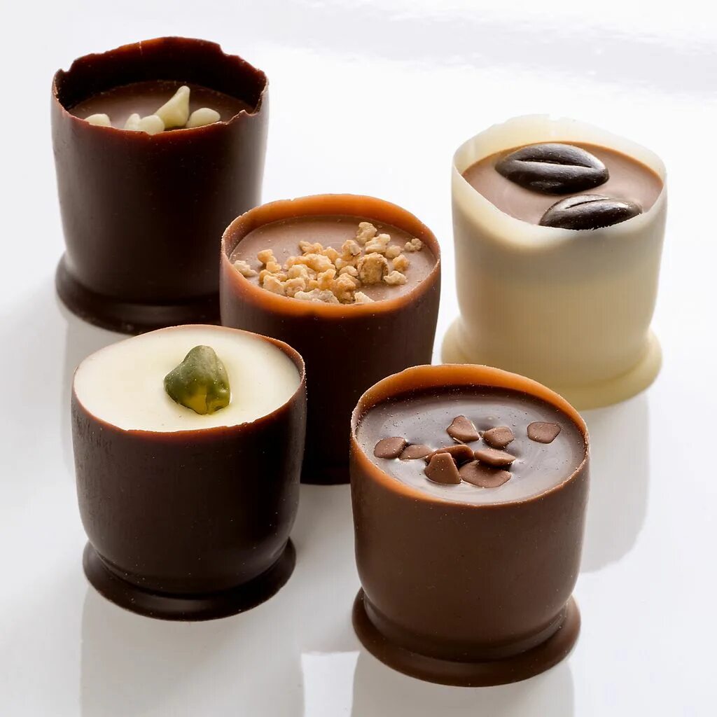 Pralinen. Belgische Pralinen конфеты. Chocolate products. Belgische Pralinen купить.