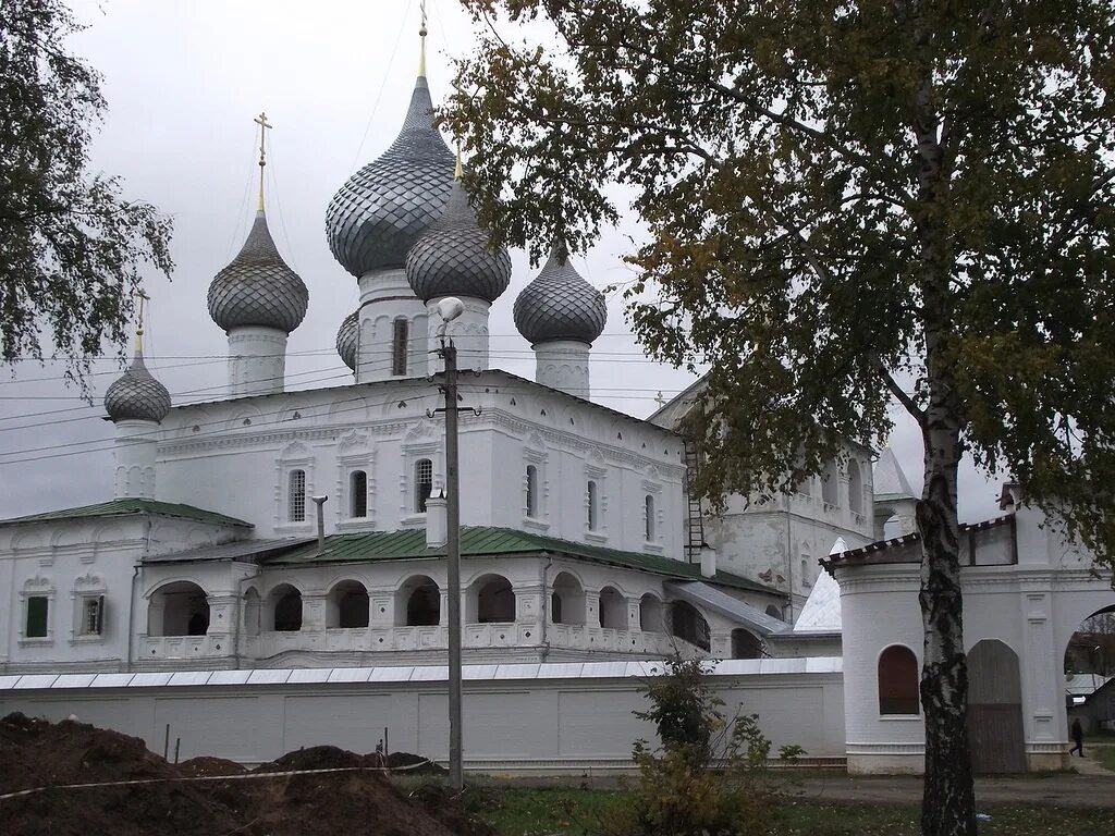 Углич Кремль проспект. Богоявленский монастырь в Угличе сообщение 3 класс окружающий мир.