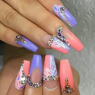 Ногти дизайн яркие стразы