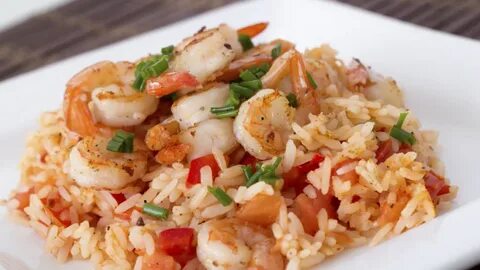 Рис с овощами и креветками по тайски