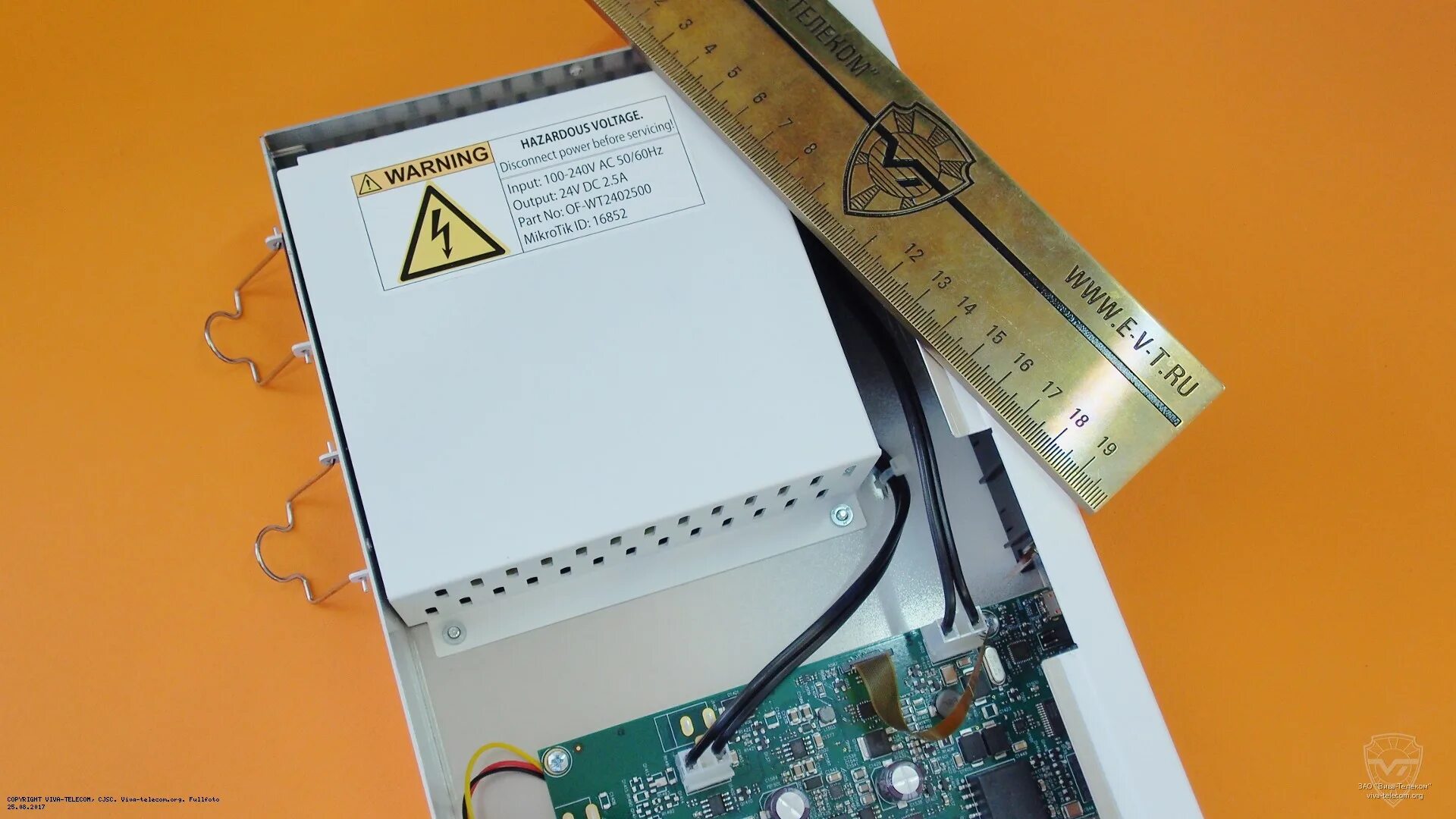 Mikrotik ccr1009 7g 1c 1s. Маршрутизатор ccr1009-7g-1c-1s+. mikrotik ccr1009-7g-1c-1s+. ccr1009-7g-1c-1s+. ccr1009-7g-1c-1s+ схема.