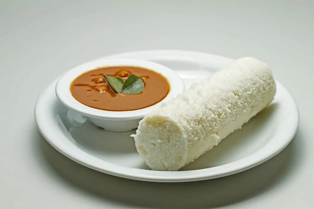 T me valid food. Pittu. Erachi Puttu. Idiyappam Kadala. Kadala paripp.