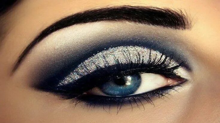 Muchomaquillaje on Instagram: "Preciosa sombra de ojos #eyeshadow #eyeshadowtuto