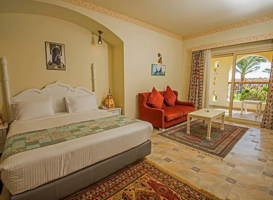 Египет отель санрайз роял макади. Тукана резорт хургада. Sunrise tucana resort grand select 5 макади бэй. Тукана резорт хургада. Санрайз египет хургада макади.