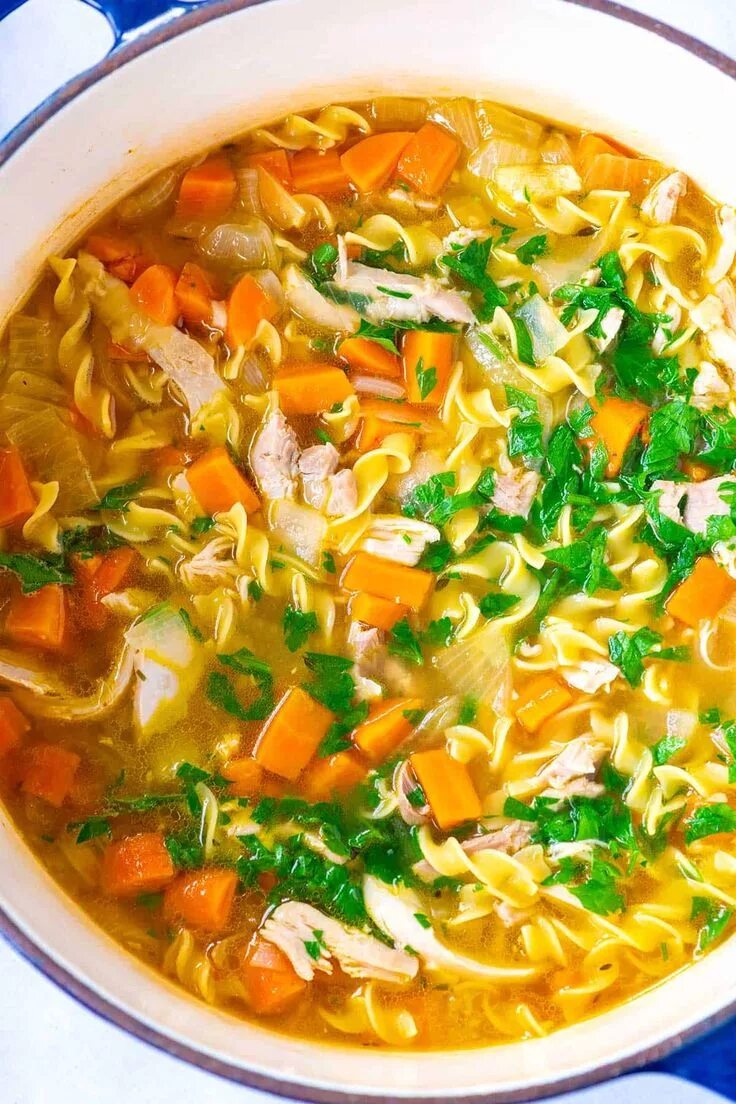 Суп с лапшой без картошки рецепт. Лапшичный куриный суп. куриный суп с лапшой. суп лапша домашняя. куриный суп с домашней лапшой.