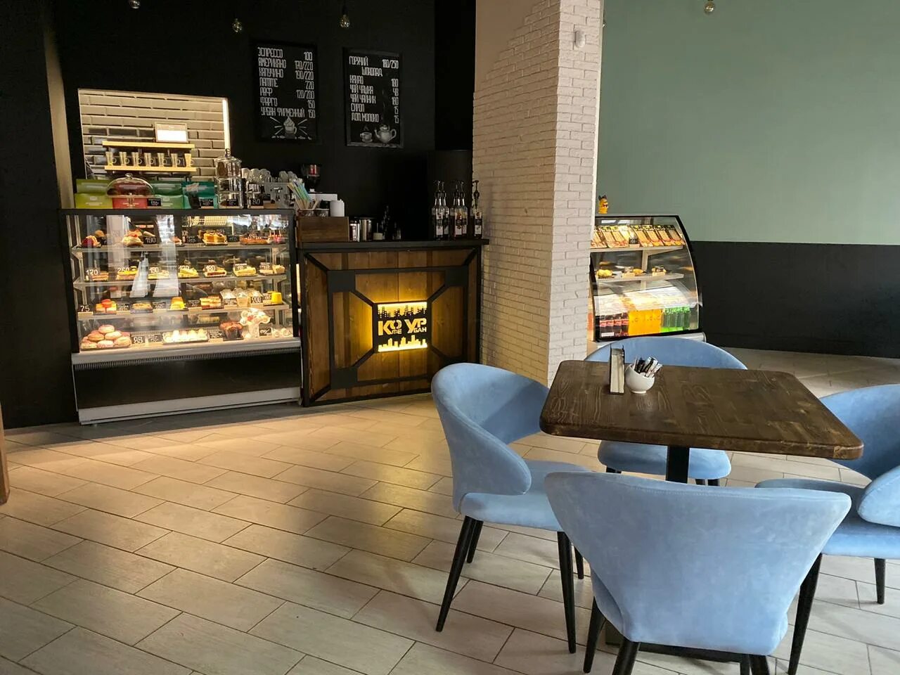 лдсп дуб урбан кофейный кроношпан. урбан кофейный. Urban coffee микрогород. дуб урбан кофейный к007. стол персонала однотумбовый 1200*600*850.