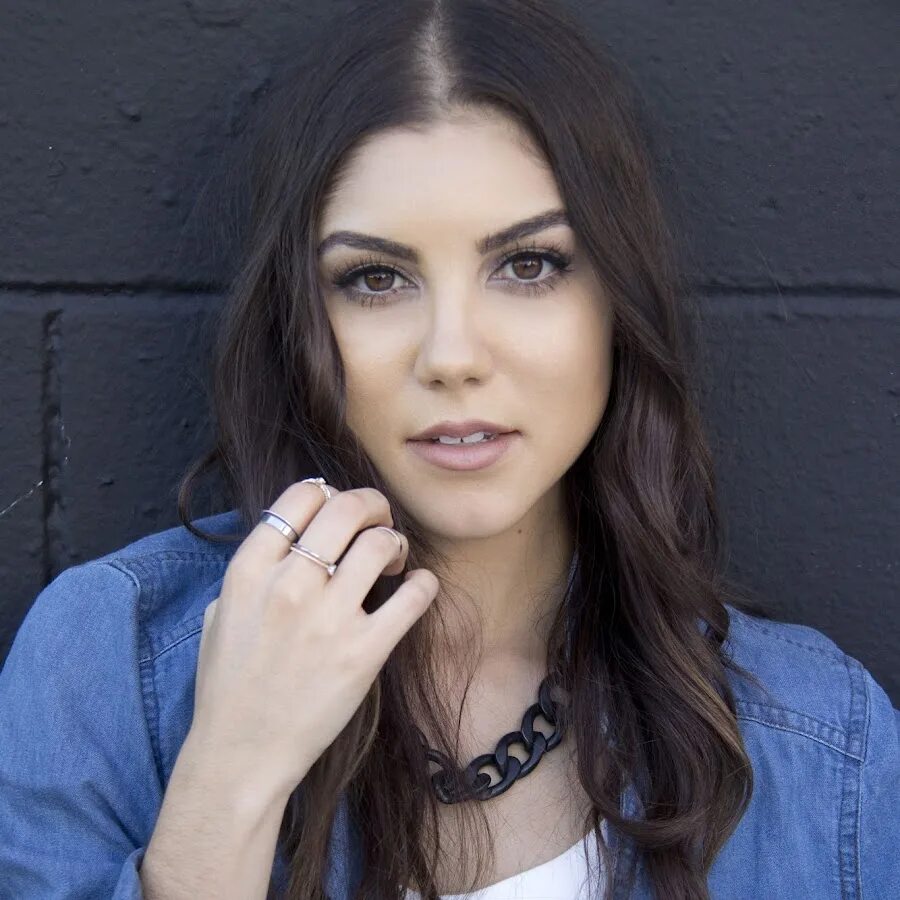 Вероника немшон. Twin veronica bravo. Twin veronica bravo. "veronica bravo" && ( исполнитель | группа | музыка | music | band | artist ) && (фото | photo). Twin veronica bravo.