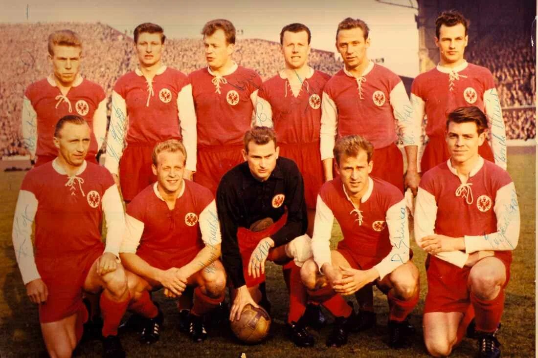 Реал айнтрахт 1960 год. Реал айнтрахт 1960. франкфурт 1960. айнтрахт 1960—1978. финал кубка уефа 1980.