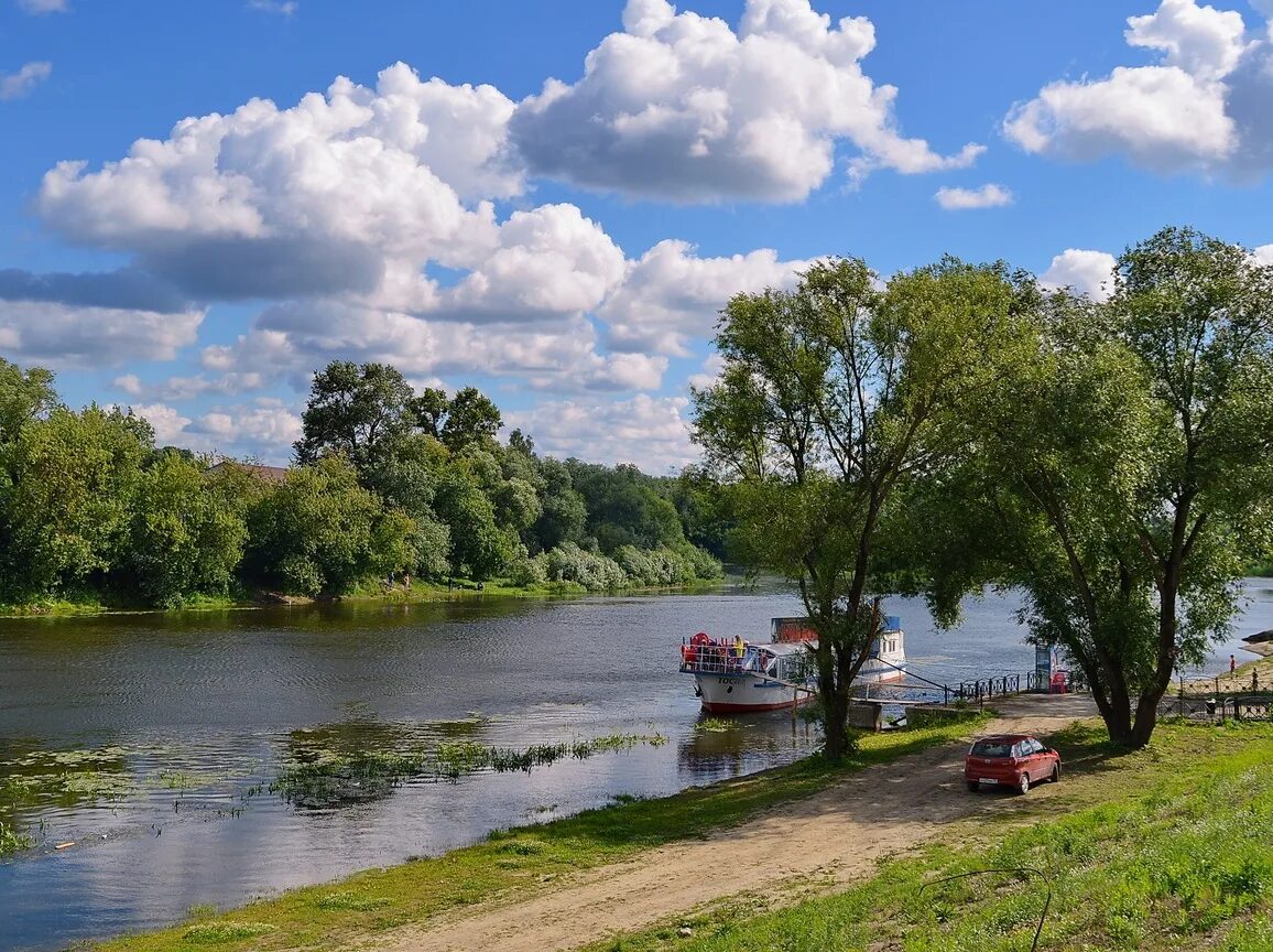 Р десна. Река Десна Брянск. Речка Десна в Брянске. Набережная реки Десна Брянск. Река Десна Выгоничи.