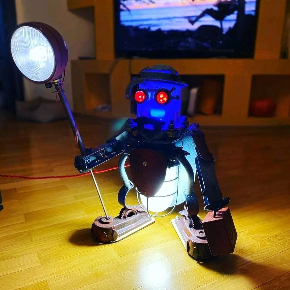 Robot lamp
