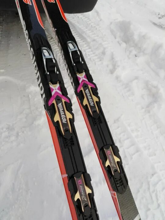 Rossignol delta sport skate. Rossignol Delta Sport Skating -IFP. Rossignol Delta Comp Skating 192 RFS. Rossignol лыжи Skate. Rossignol лыжи беговые для конькового.