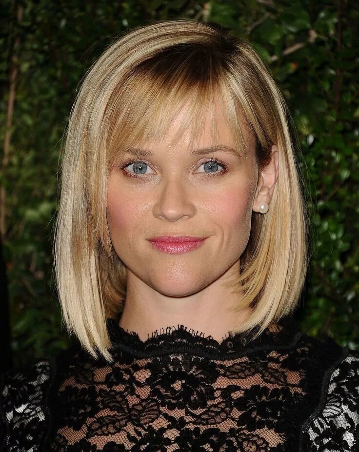 Прически с челкой на средние тонкие Awesome Medium Choppy Hairstyle Medium length hair styles, Medium long hair, Med