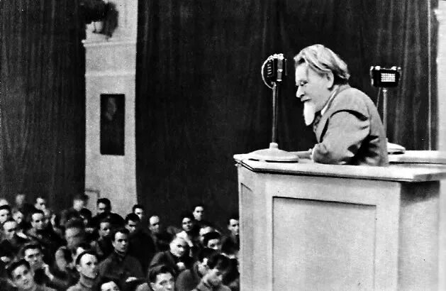 Выступления м. Лучший оратор. Выступление горбачева 1988. Юморист жванецкий. Хор им пятницкого.