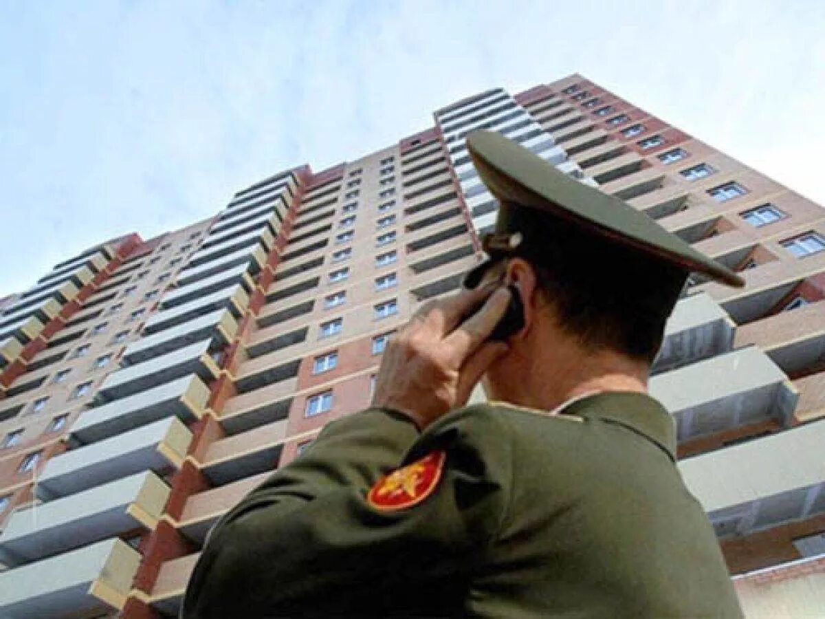 Военная ипотека схема. Ипотека военнослужащим. Военнослужащие и военная ипотека. Военная ипотека сбербанк. Ипотека военнослужащим.