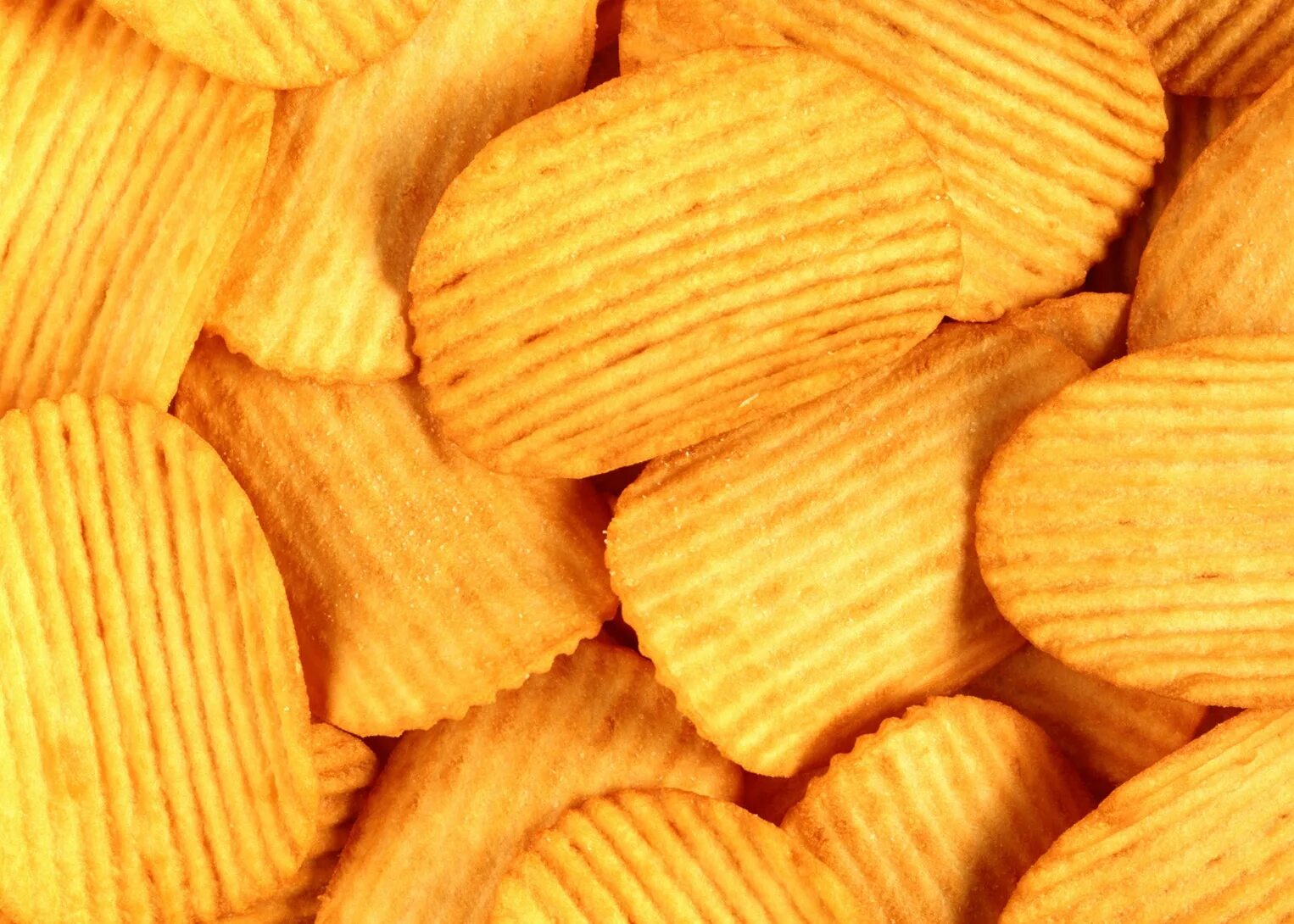 Чипсы. Картофельные чипсы. Чипсы фон. Чипсы чипс. Потато чипс.