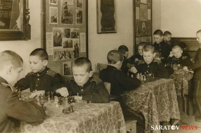 Сиротах в училище. 1943г.суворовское училище г.. суворовское училище 1941. суворовские училища в вов. ленинградское суворовское училище 1944г.