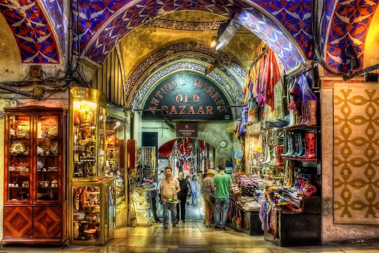 Фон базара. Гранд базар Стамбул. Рынок в Стамбуле Гранд базар. Турецкий Гранд базар Стамбул. Рынок Капалы Чарши в Стамбуле.