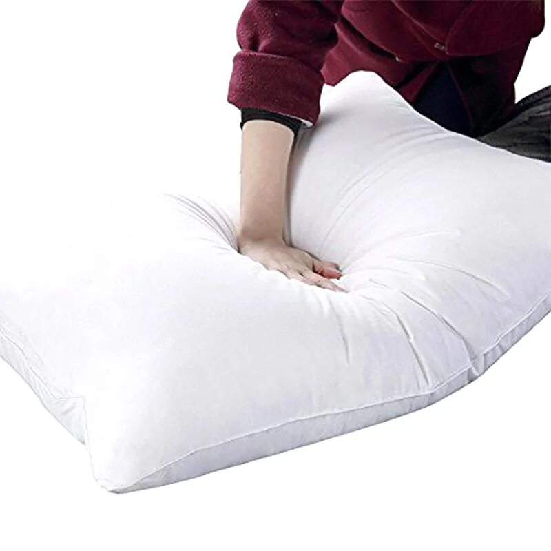 Какие подушки мягче. Подушка сон. Удобная подушка. Удобная подушка для сна. Высокая подушка для сна.