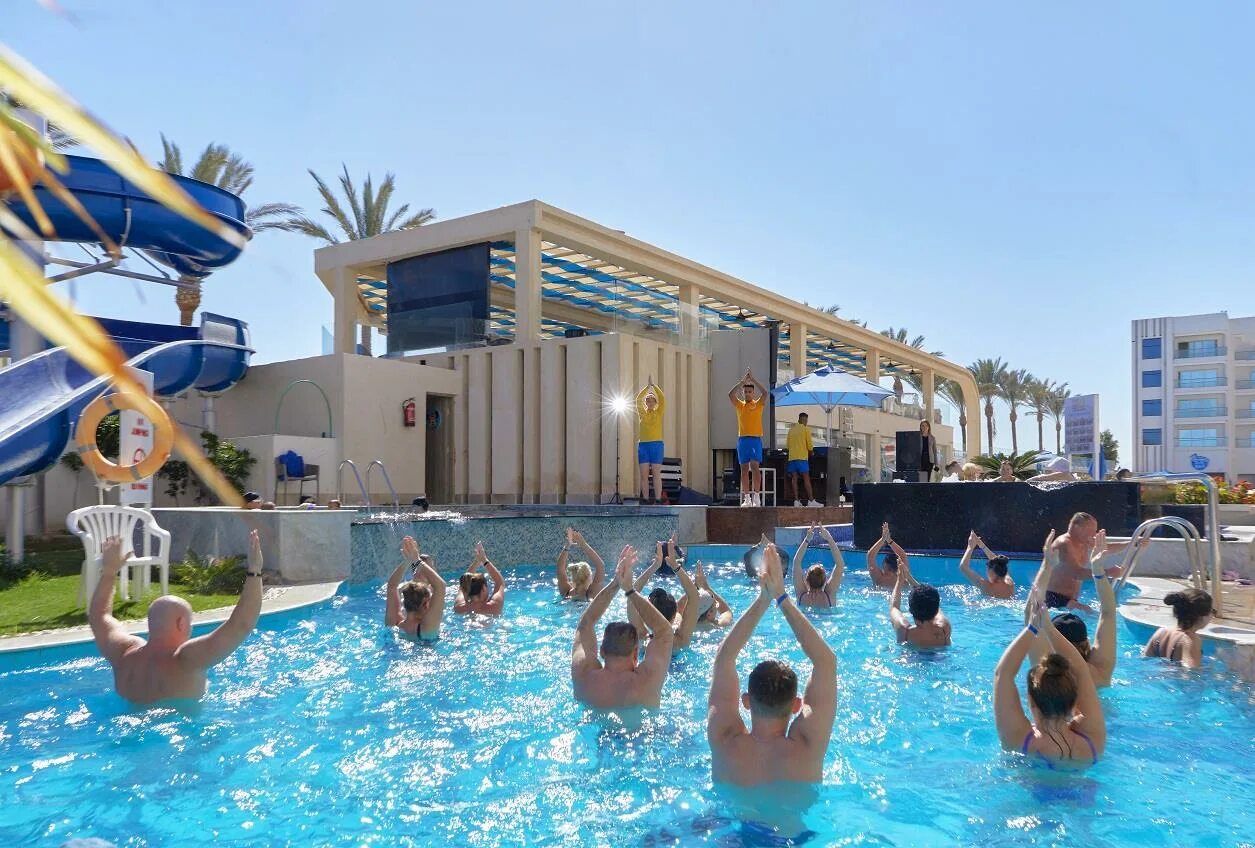 Fun sun family bellagio resort 4 хургада. Bellagio beach resort 5 хургада. Fun sun family bellagio resort хургада. Fun&sun family bellagio resort 4*. Bellagio beach resort spa 5.