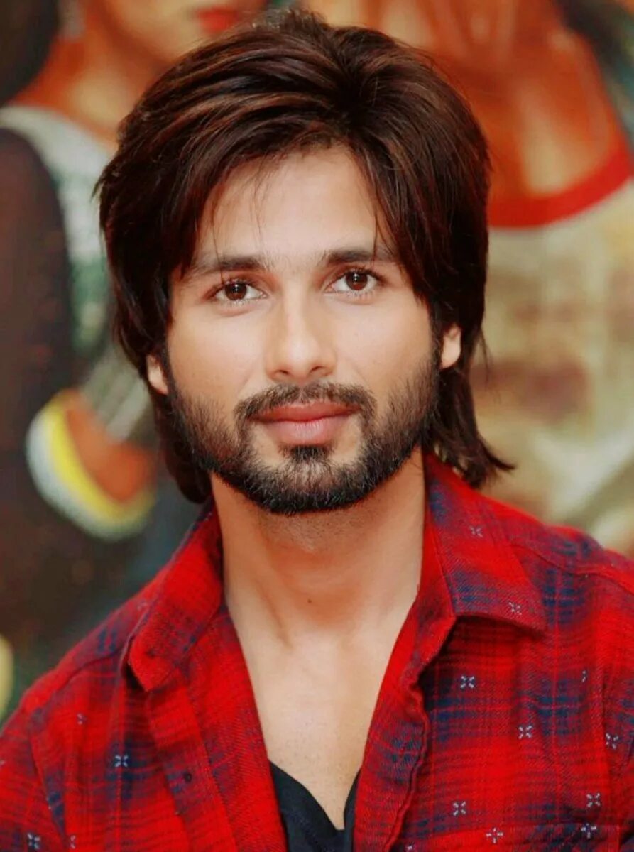 Shahid kapoor. Шахид Капур. Индийский актёр Шахид Капур. Шахид Капур Раджкумар. Шахид Капур 2022.