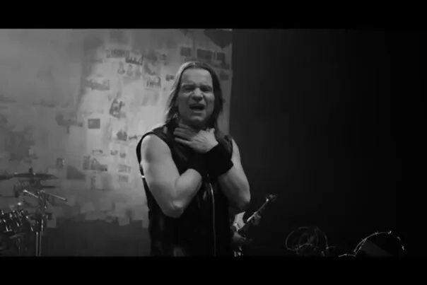 Непокоренный видео. Кипелов непокоренный город петра. Кипелов "непокоренный". Кипелов "непокоренный". Непокоренный ленинград кипелов.