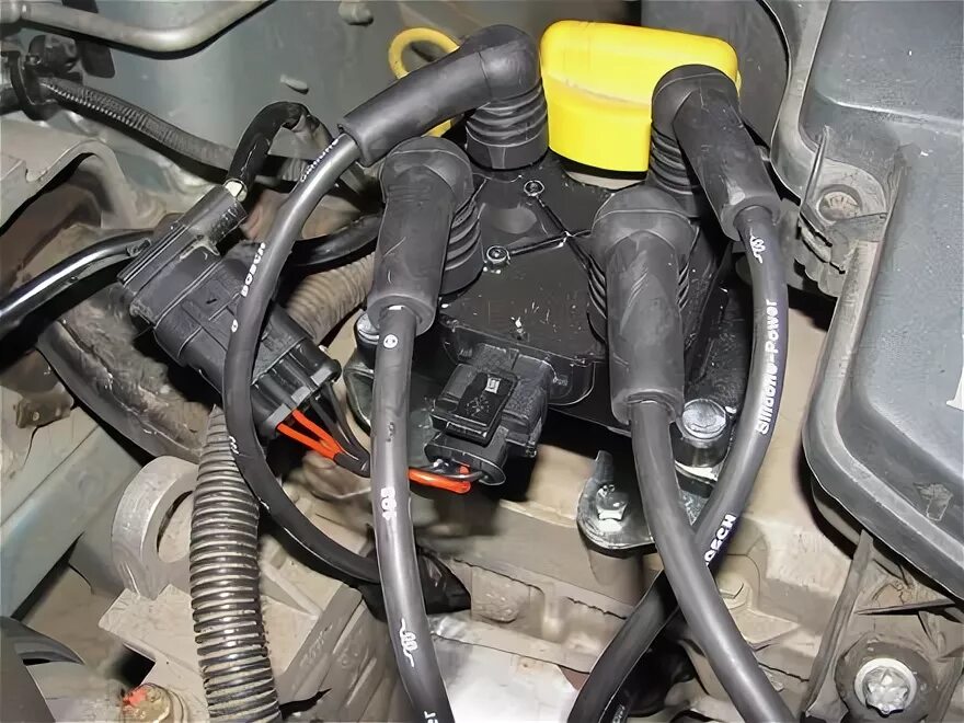 Катушка зажигания - Renault Logan (1G), 1,4 л, 2011 года наблюдение DRIVE2