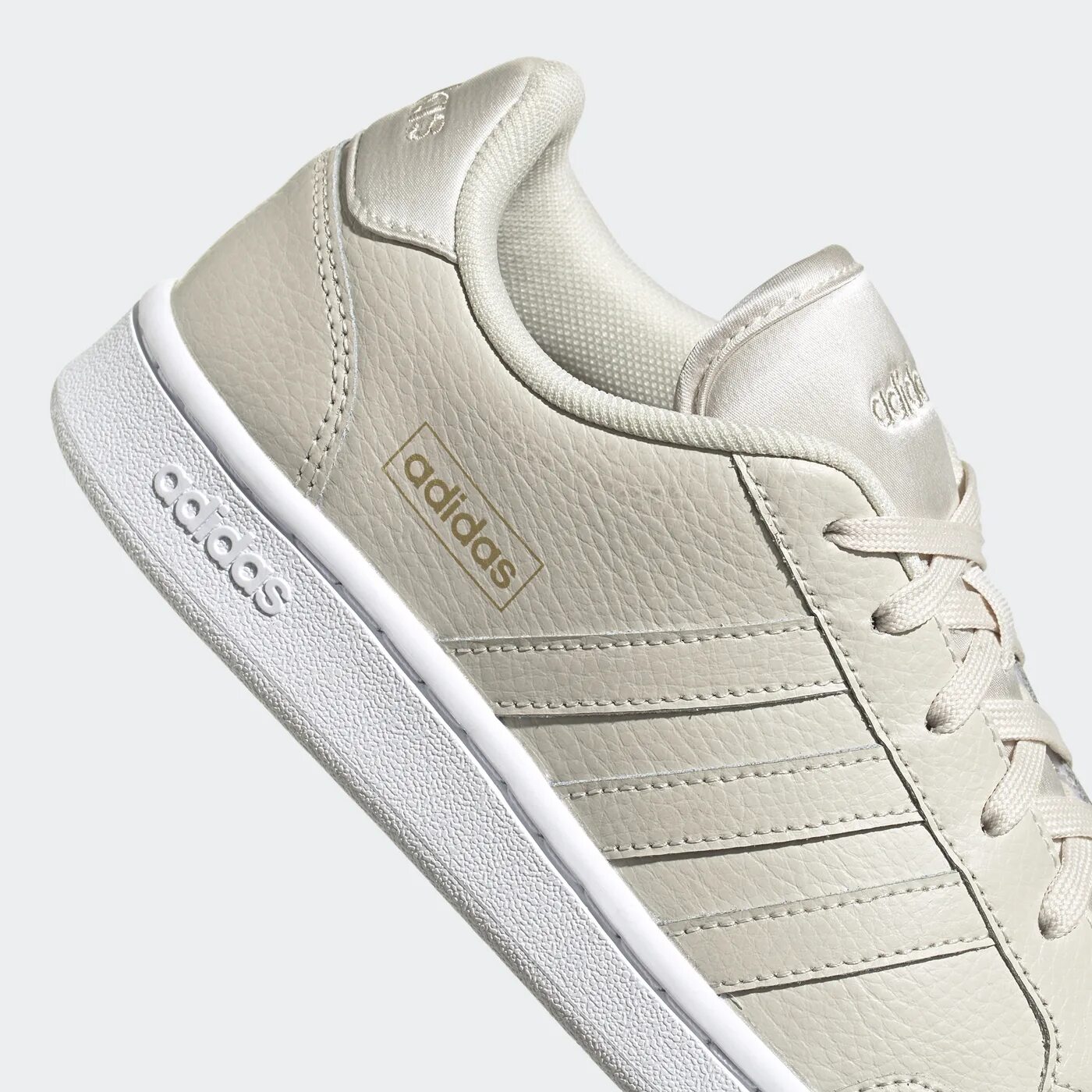 Кеды grand court adidas. Кеды adidas grand court. кроссовки адидас grand court se. adidas grand court ee7888. кеды женские adidas grand court.