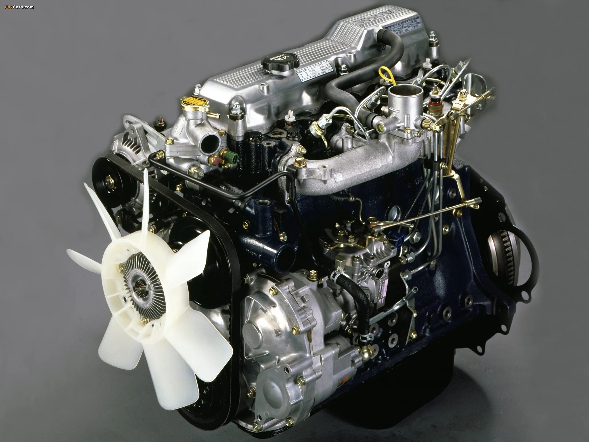 Двигатель 3b Toyota. Двигатель Тойота b3. Двигатель 14b Toyota. Мотор дизель 3dm515.