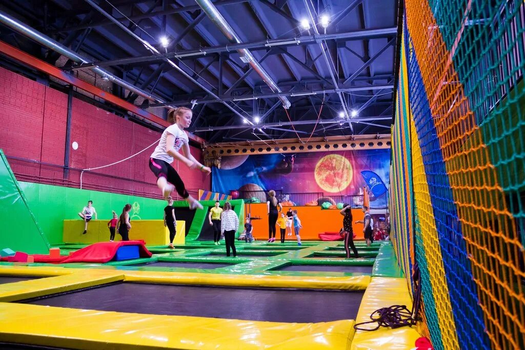 Панорама: Do a flip, батутный центр, Смирновская ул., 25, стр. 1, Москва, Россия