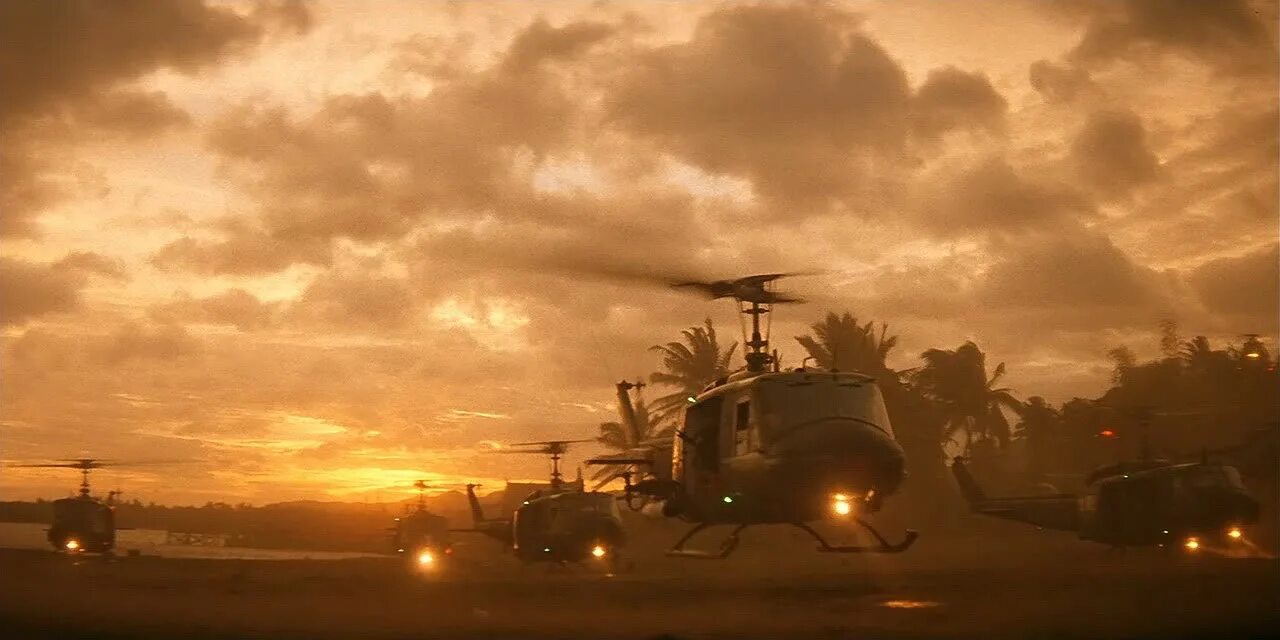 Полет валькирии апокалипсис. Вертолёты во вьетнаме напалм. Полёт валькирий апокалипсис сегодня. Апокалипсис сегодня вагнер. Полет валькирий фильм вьетнам.