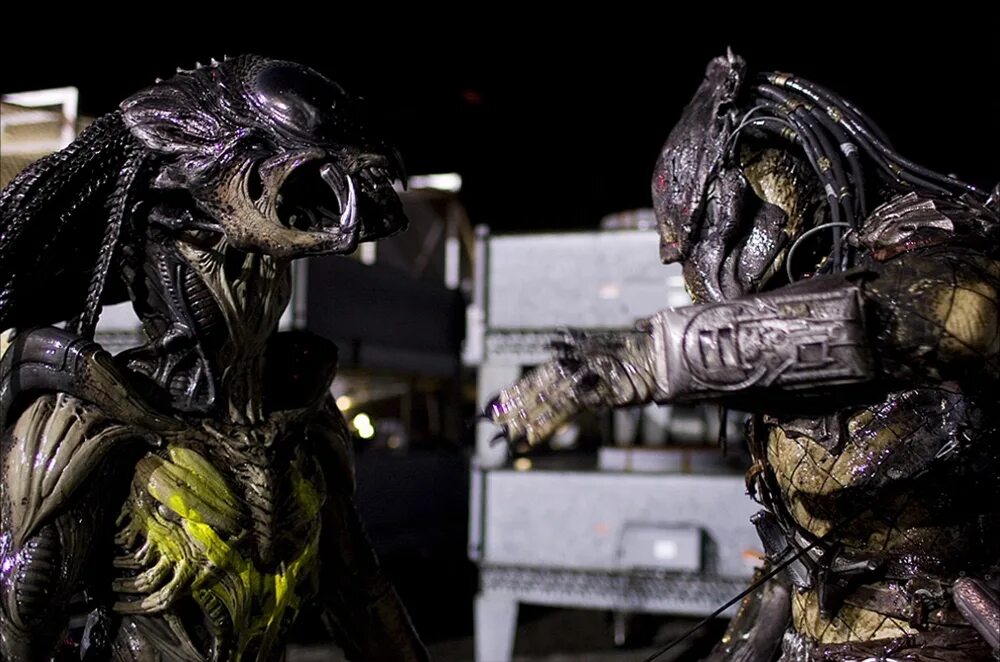 Aliens vs predator requiem. Чужой против хищника Реквием. Чужой против хищника Реквием предалиен. Чужой против хищника Реквием чужой хищник.