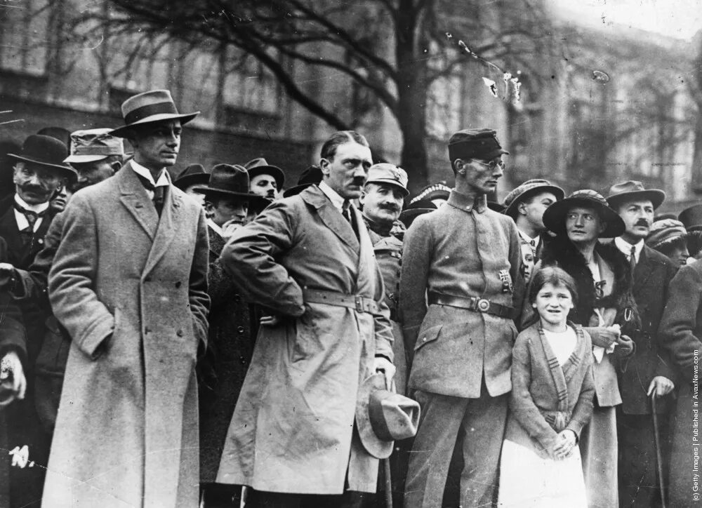 Что такое пивной путч. Адольф гитлер 1923. пивной путч в мюнхене 1923 гитлер. адольф гитлер пивной путч. пивной путч в германии в 1923.