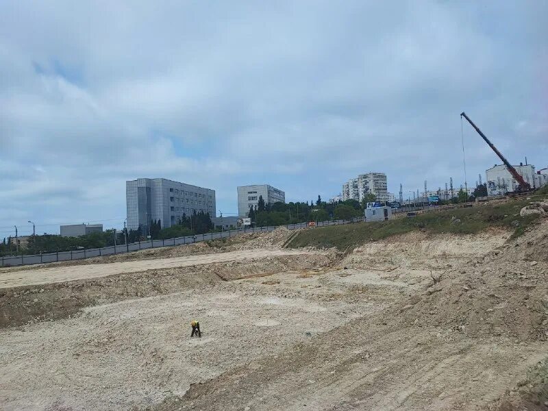 севастопольский морской завод новый портальный кран. майкопский водозабор. водозабор на реке бельбек. роторный экскаватор эр-5250. трц атлас парк жуковский.