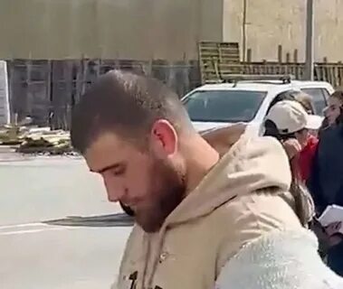 Лев блоггер