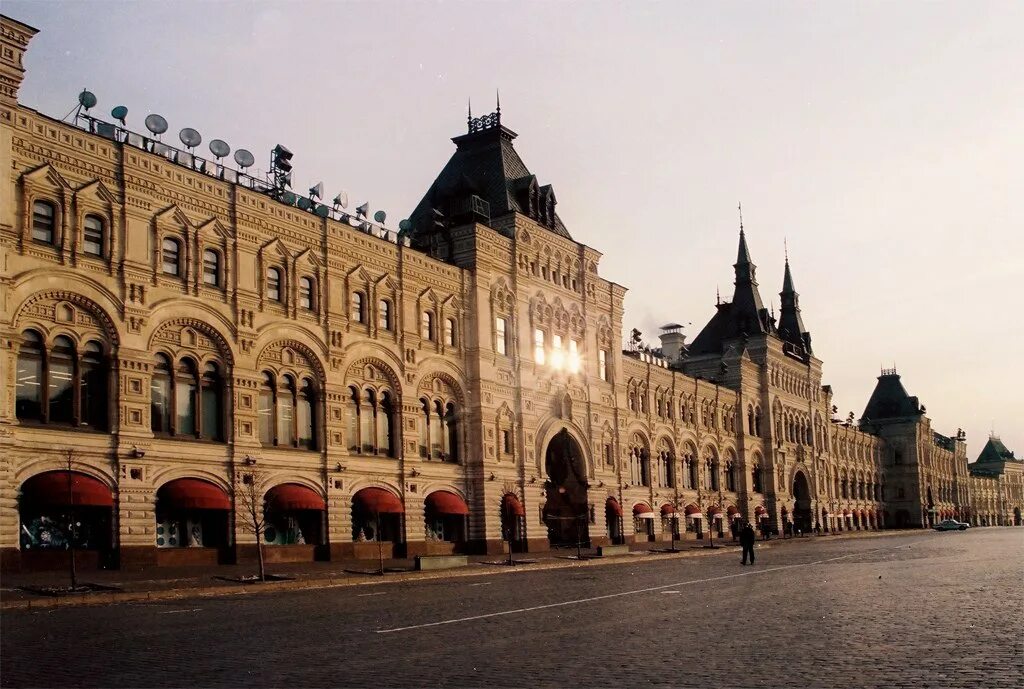 Верхние торговые ряды в москве автор. Верхние торговые ряды ГУМ 1889 1893 гг н.а Померанцев в Москве. ГУМ Померанцев. ГУМ Померанцева а.и. в Москве. Верхние торговые ряды (ГУМ 1889–1893 гг., н. а. Померанцев).