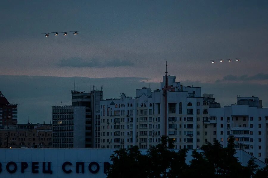 Самолеты над минском. Российские военные самолеты над Минском. Город над Минском. Самолёты над Беларусью. Самолеты над Минском сегодня.