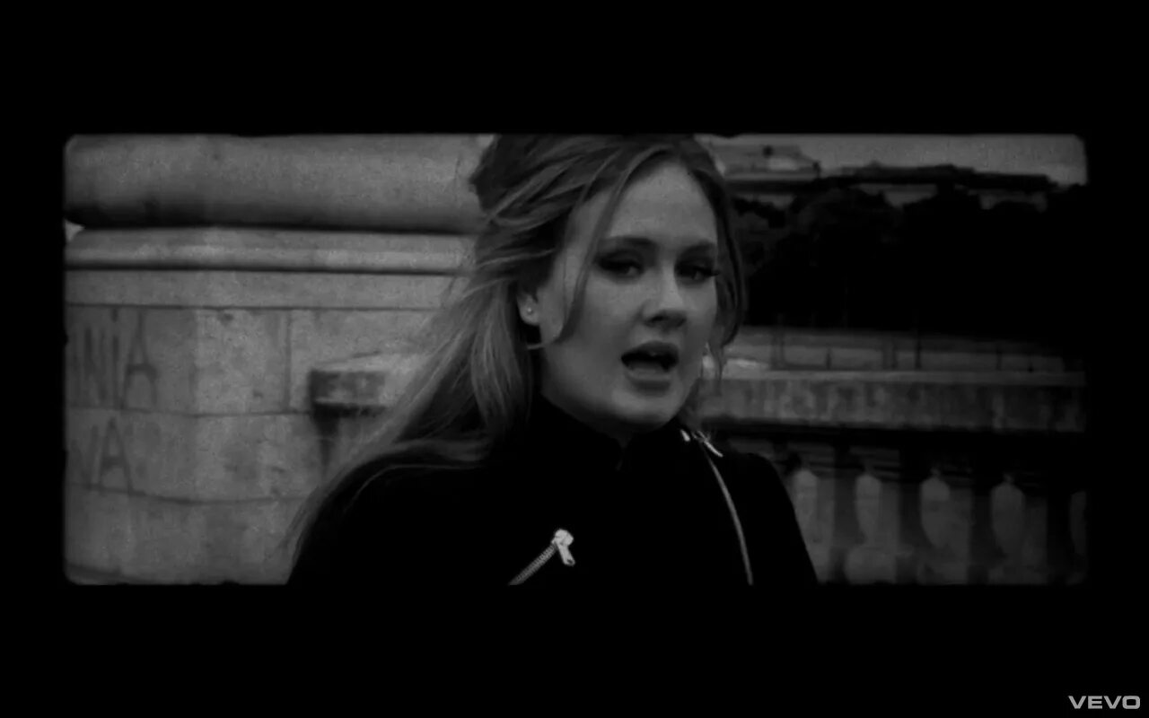 Eminem adele stay with me. Адель сомеон лайк. Someone like you Адель. Адель someone like клип. Адель певица в клипе someone like you.