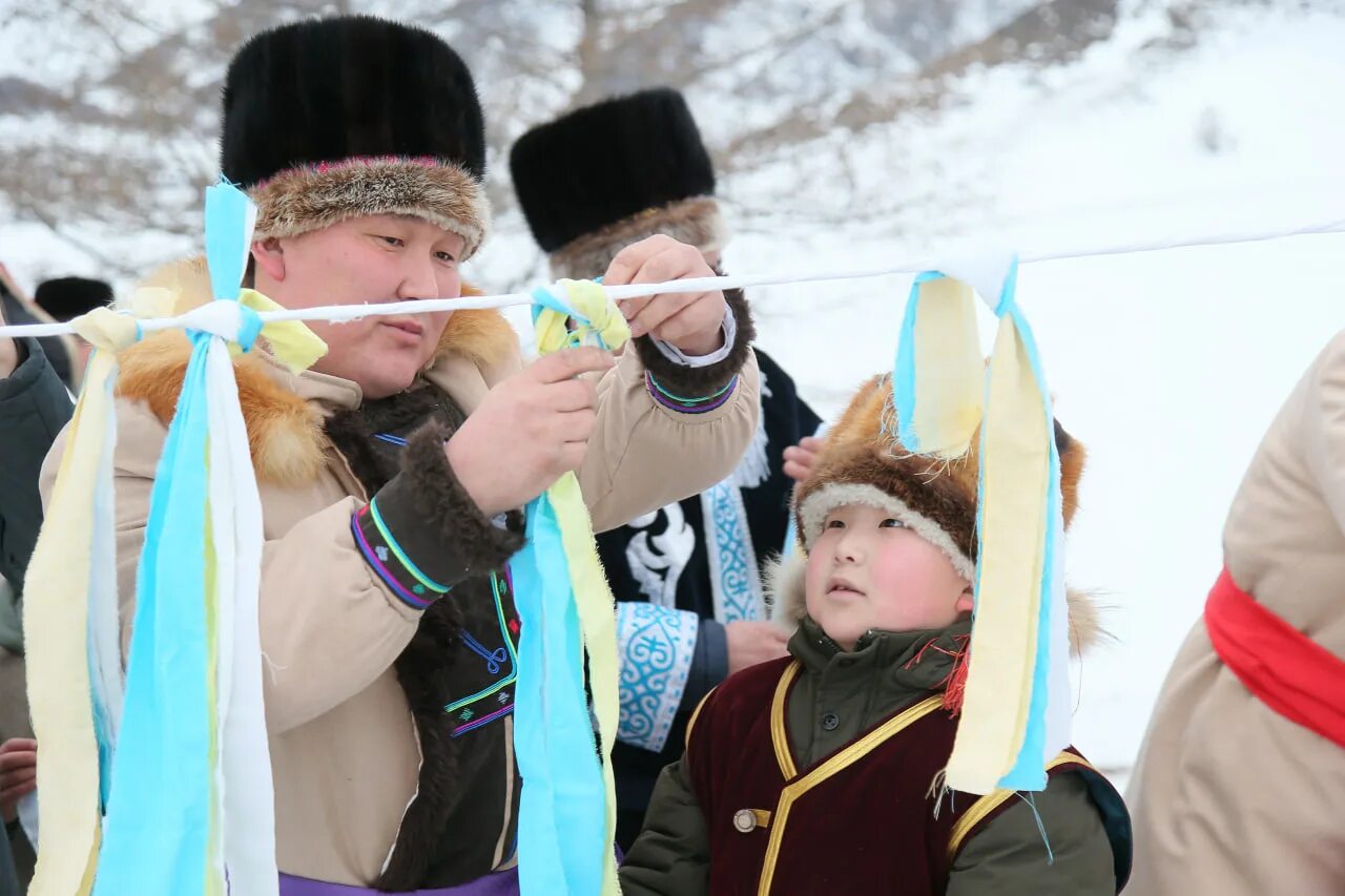 Чага байрам 2024 в Республике Алтай. Чага байрам в Республике Алтай. Чага байрам орфомлентк. Алтайский праздник чага байрам.